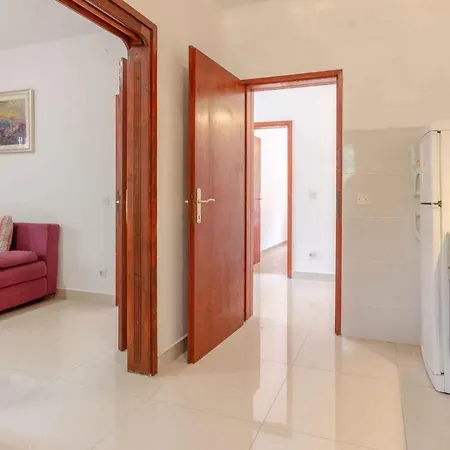 Holiday home In Blato Insel Korcula 6411 Prigradica