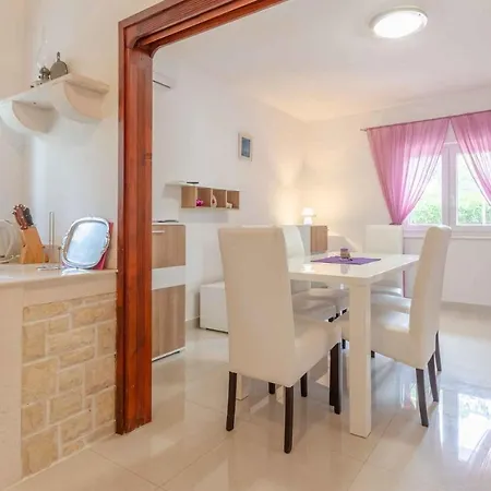 In Blato Insel Korcula 6411 Holiday home